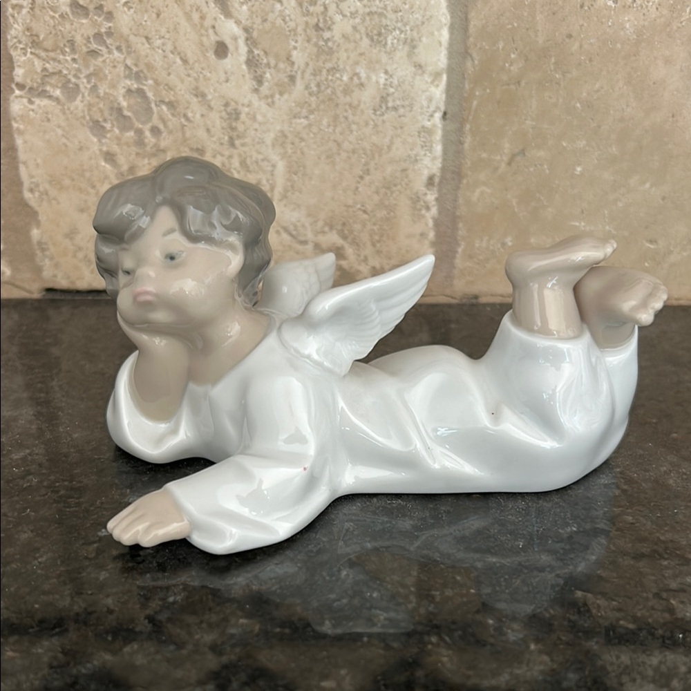 Elegant Angel Figurine in Gray and White